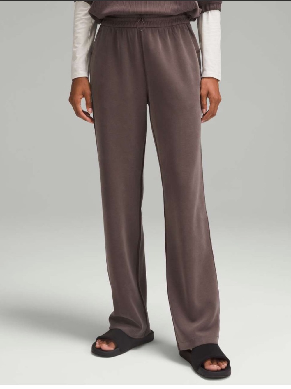 Lululemon Softstreme High-Rise Pant Size 8 Espresso - Picture 8 of 9